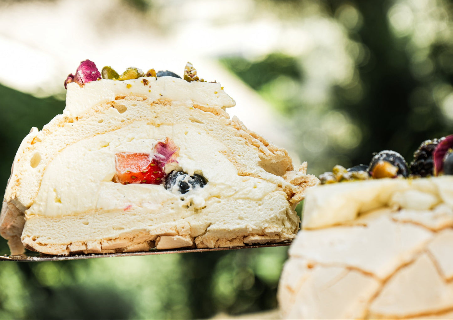 meringue roulade, budapest roll