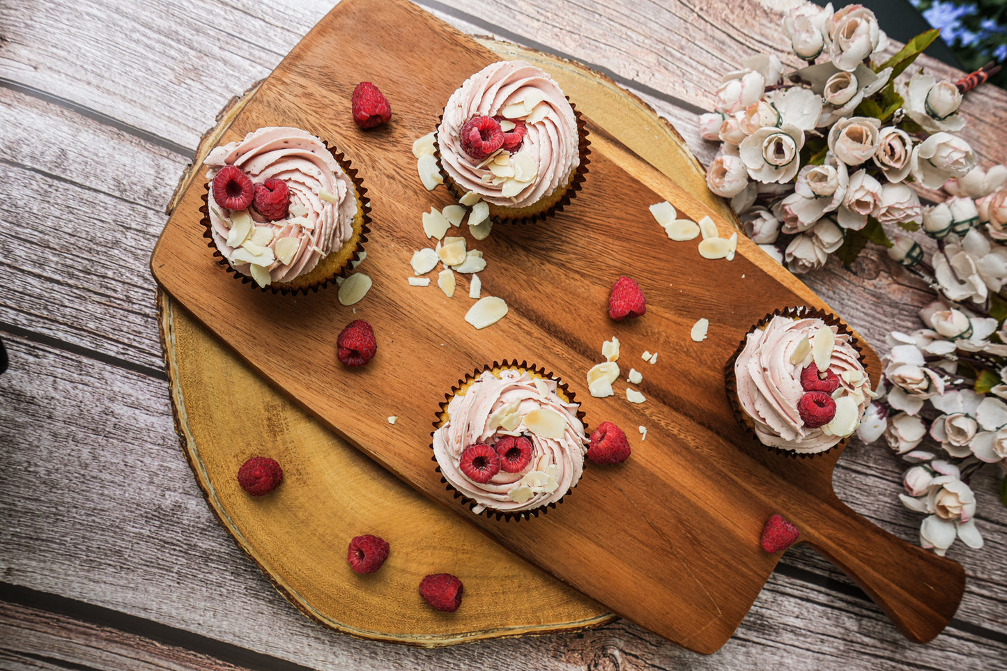 Raspberry Almond Cupcakes