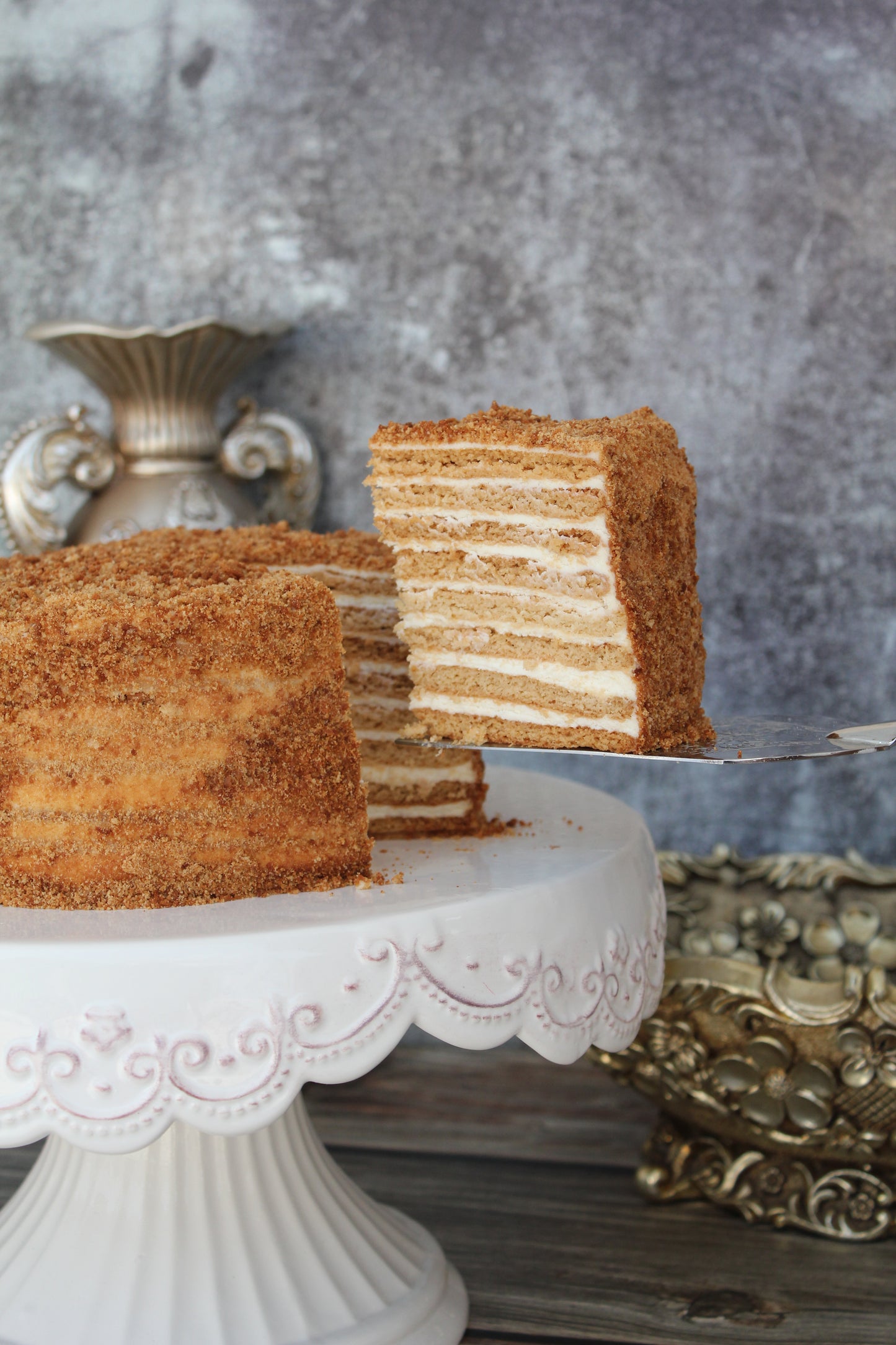Medovik Honey Cake